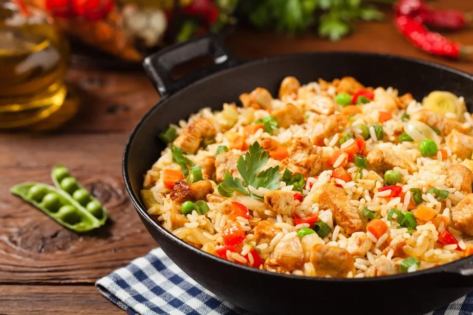 Maneiras Deliciosas de Reaproveitar 12 Tipos de Sobras